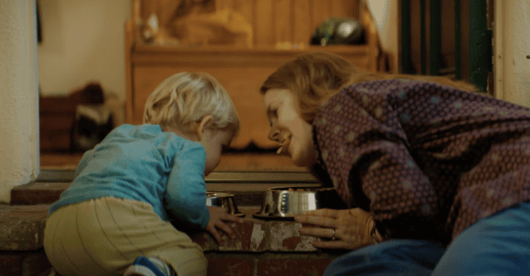 A Mãe, entre Natureza e Cultura 3 Amy Adams a tornar-se um cão. Já saiu o trailer do novo (e insano) filme da atriz – PiT